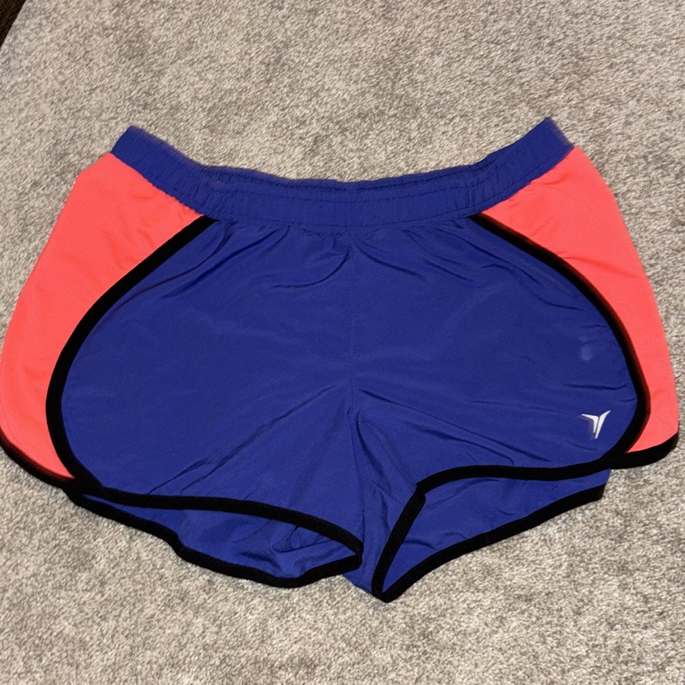 Old Navy active running shorts. Size small.